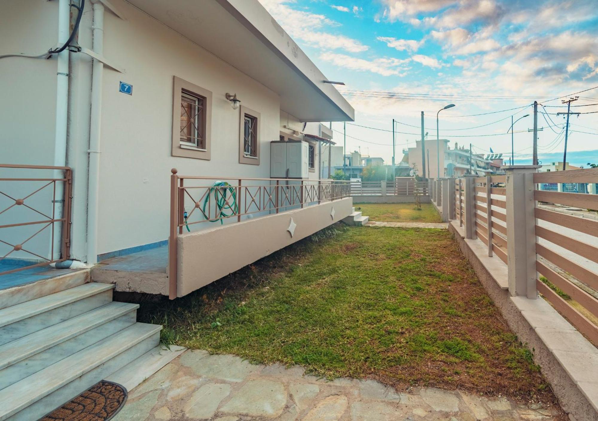 Crystal Cherry Apartment Превеза Екстер'єр фото